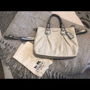 Coach Cream Purse , excellent shape